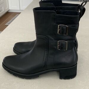 Munro Black Leather Buckle Boots